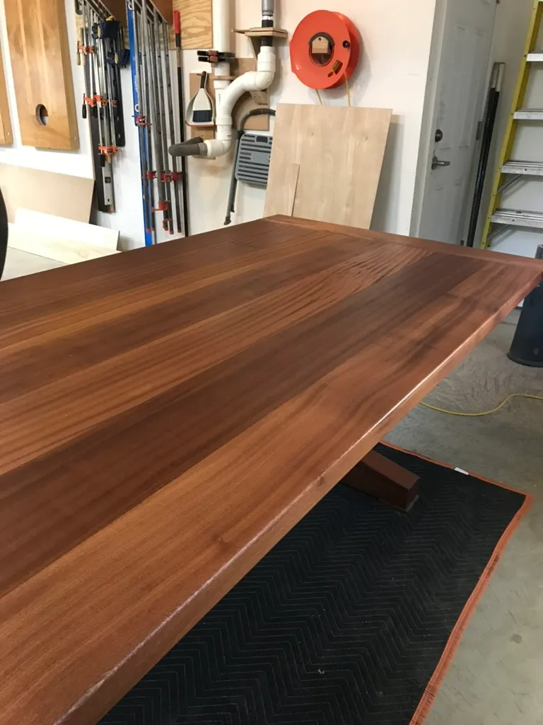 Trestle table breadboard end joinery detail