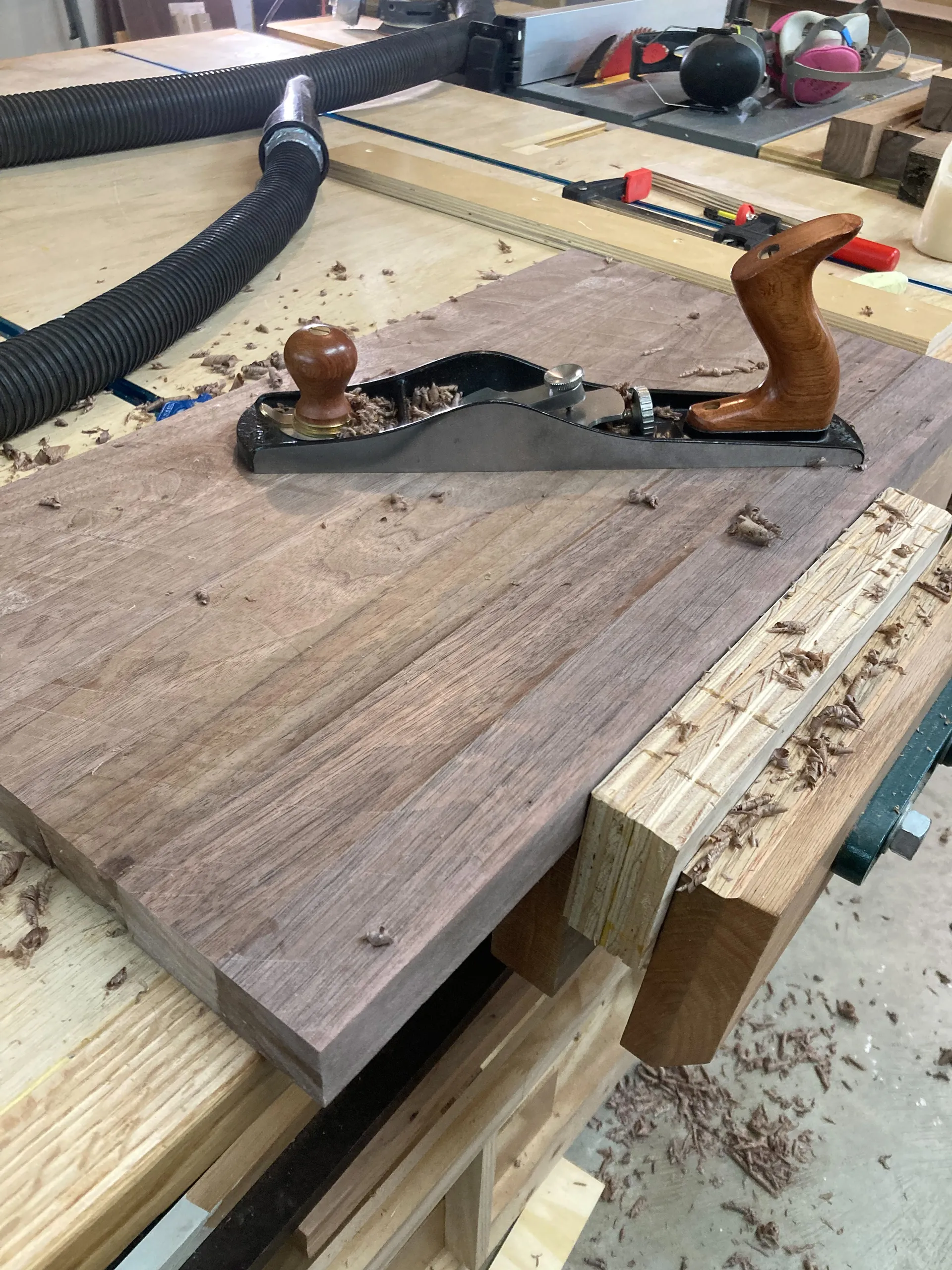 Marking the spice rack's dial hole layout