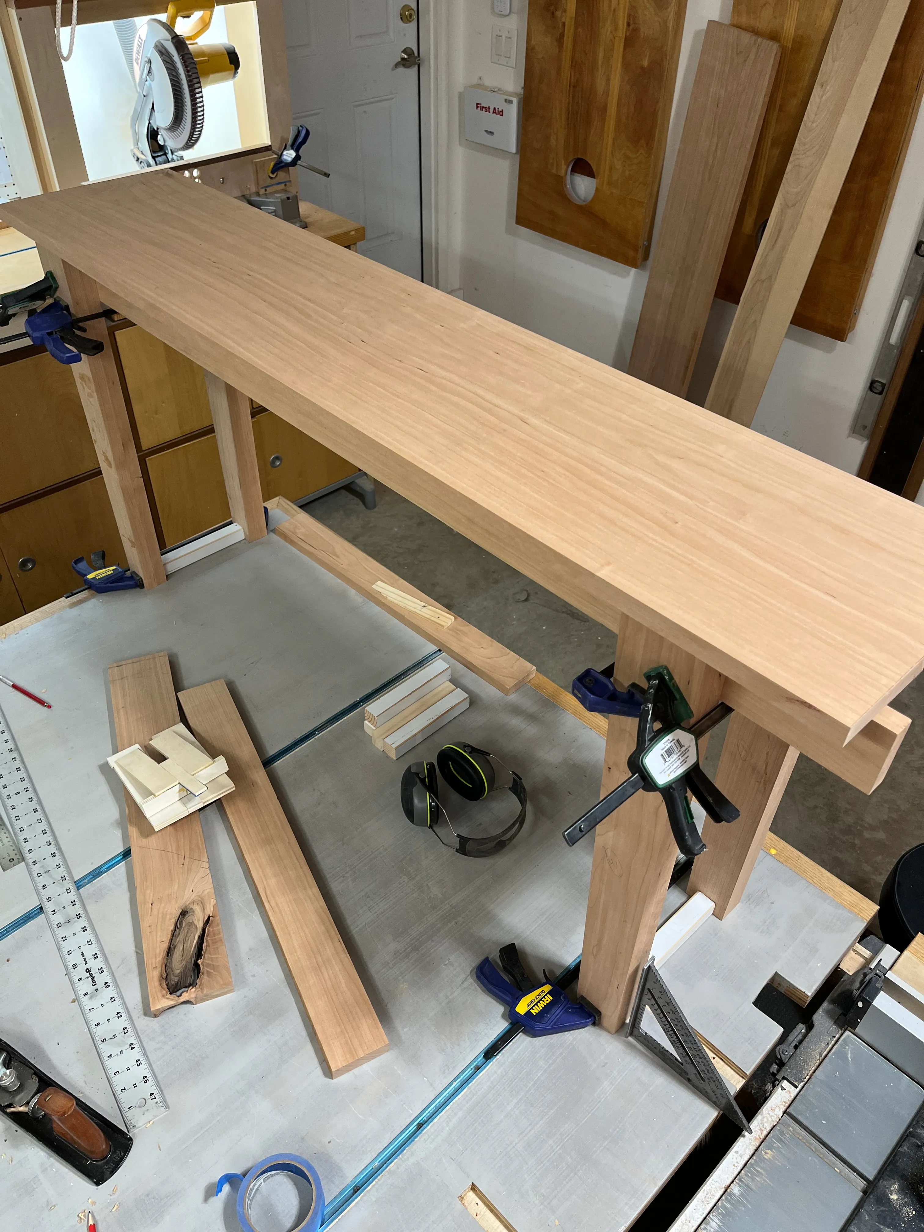 Test-fitting the end table's mortise and tenon leg joint